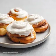 One Hour Cinnamon Rolls in 35 Minutes